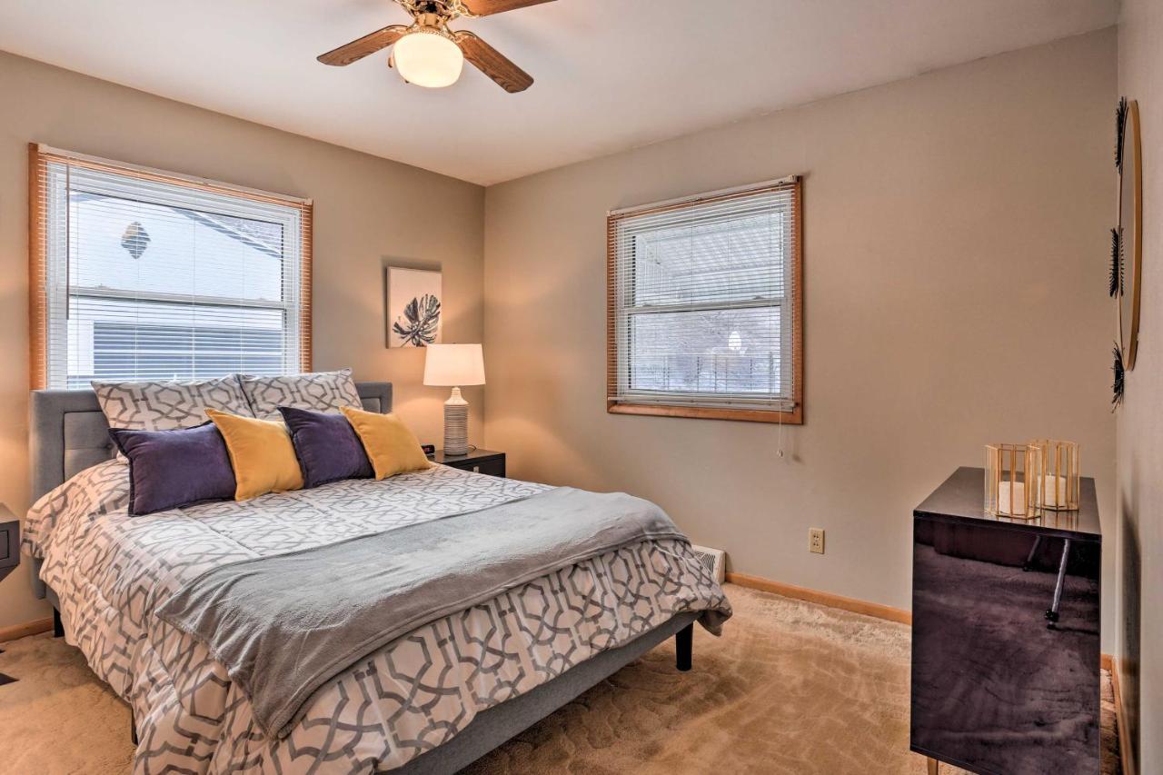 - Walk To Historic Downtown! Apartment